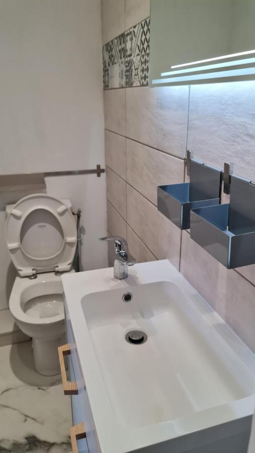 Le Studio De La Republique Agde Ngoại thất bức ảnh